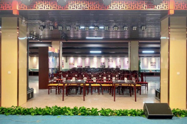 重庆街头实惠按摩，养生好去处！